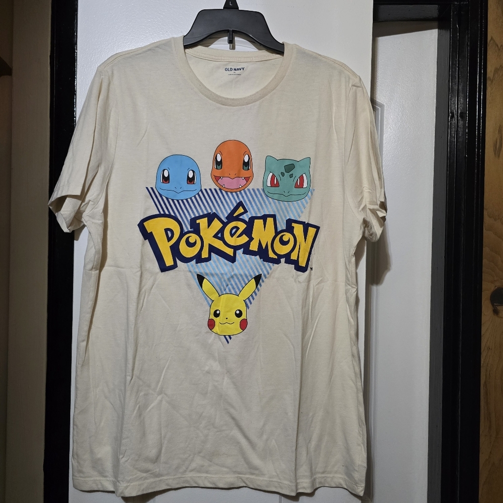 Old Navy Cream T-Shirt W Pokémon Graphic Size XL